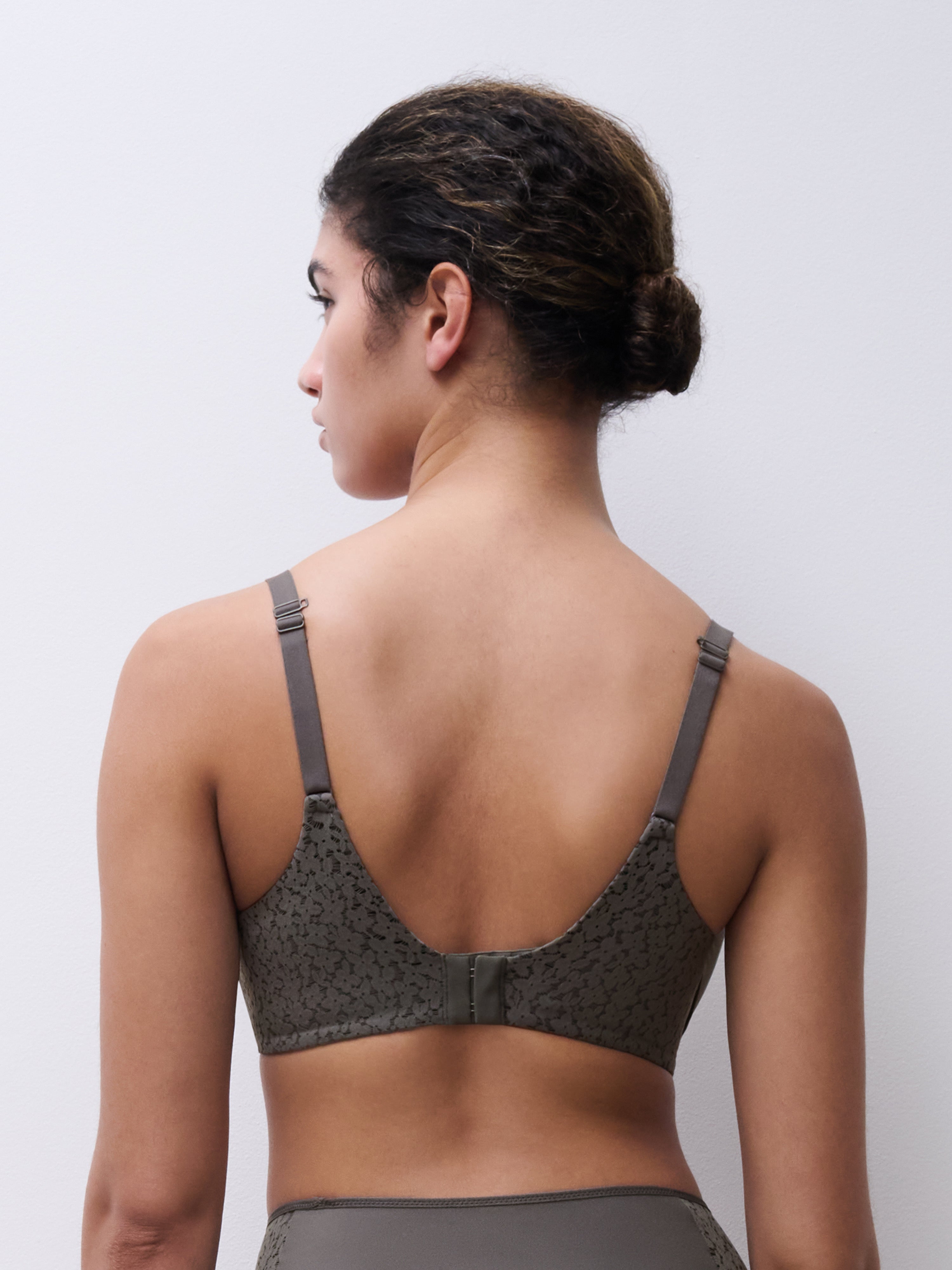 Chantelle Norah Smooth Sweetheart T-Shirt Bra - Dark Green