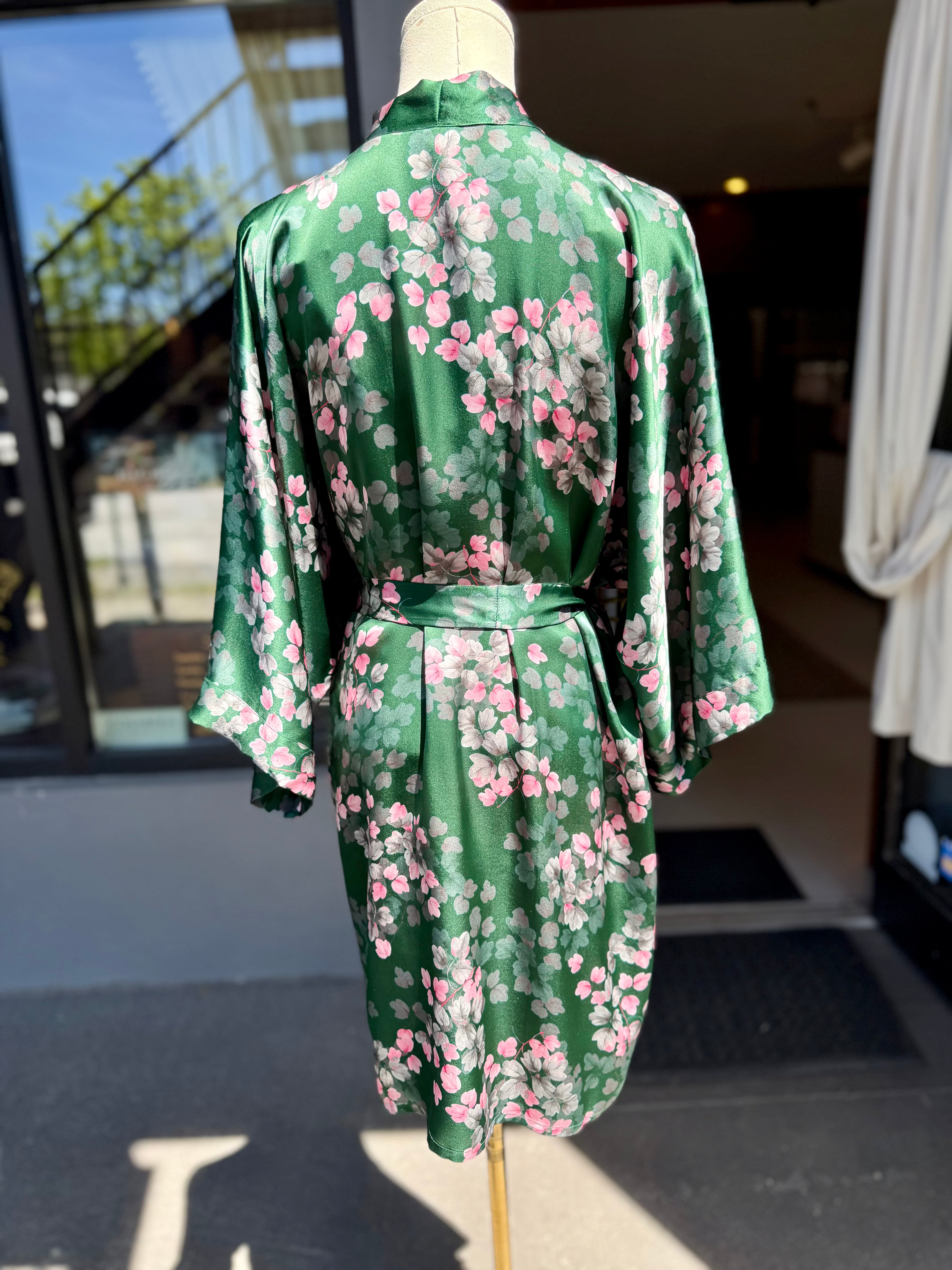 Samantha Chang Silk Kimono - Pink Splash