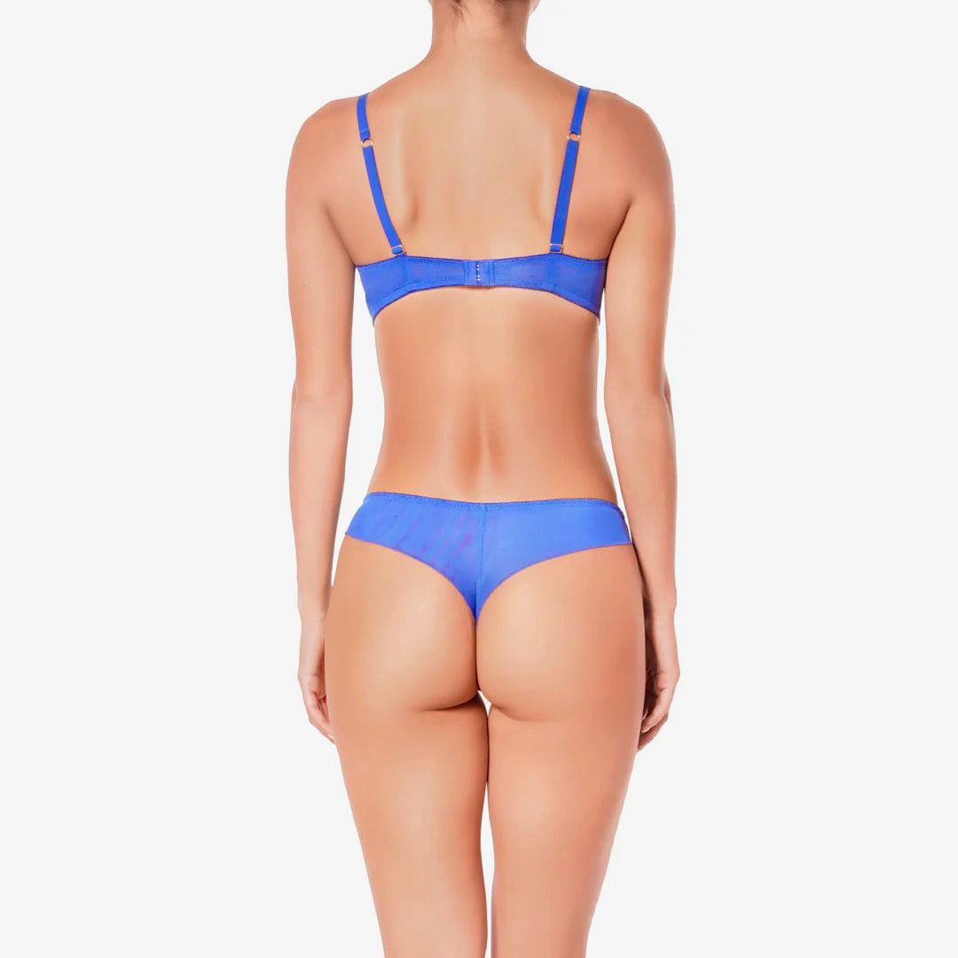 Huit Parisienne Tanga
