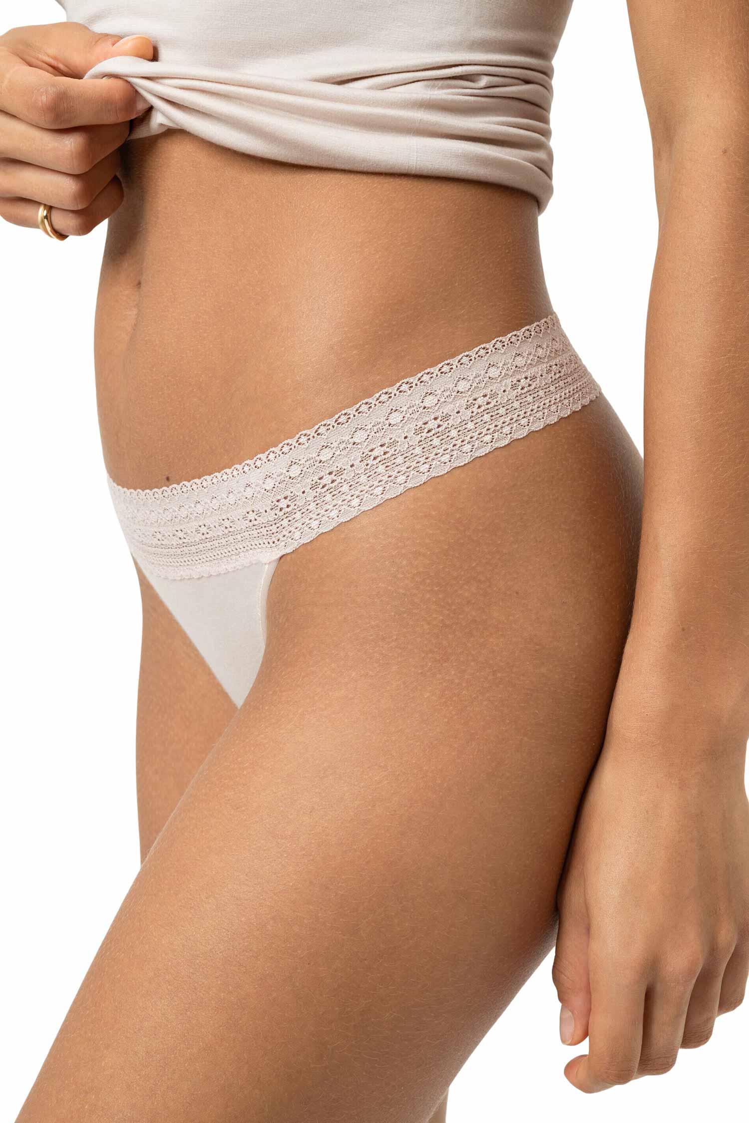 Mey Modal Lace Thong