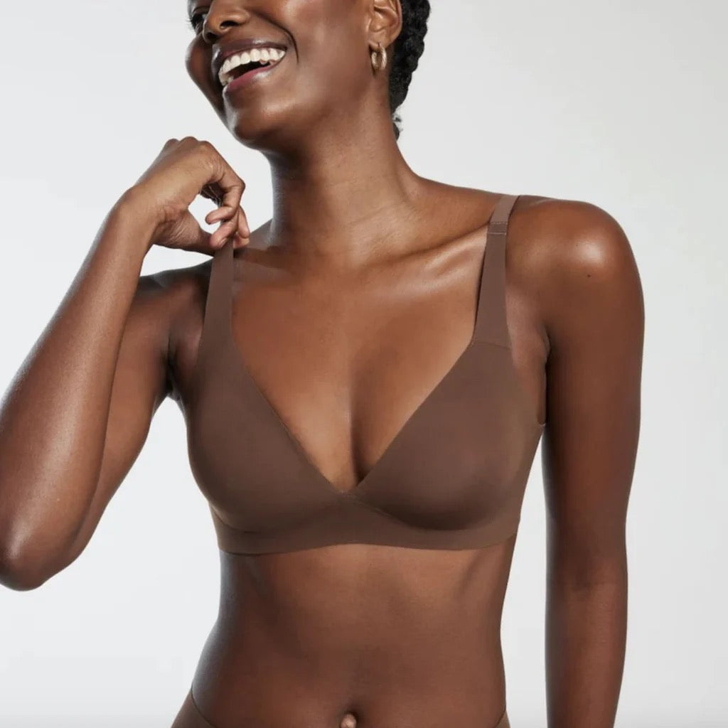 Evelyn and Bobbie Scarlett Plunge Bra