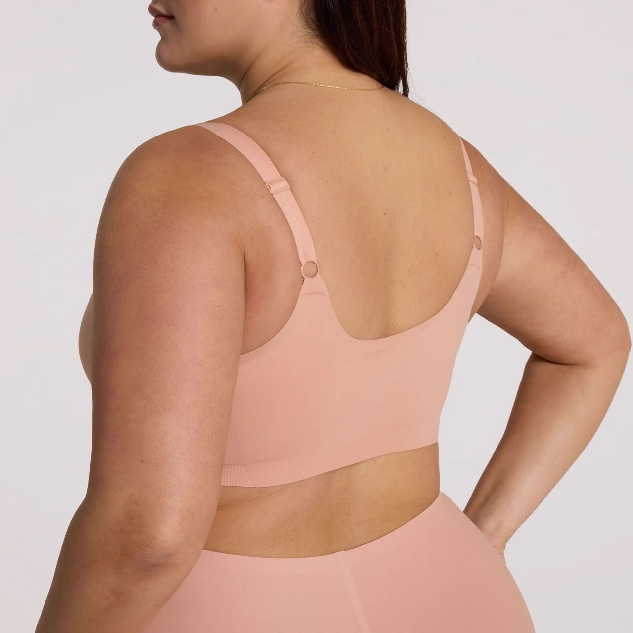 Evelyn and Bobbie Structured Scoop Bra