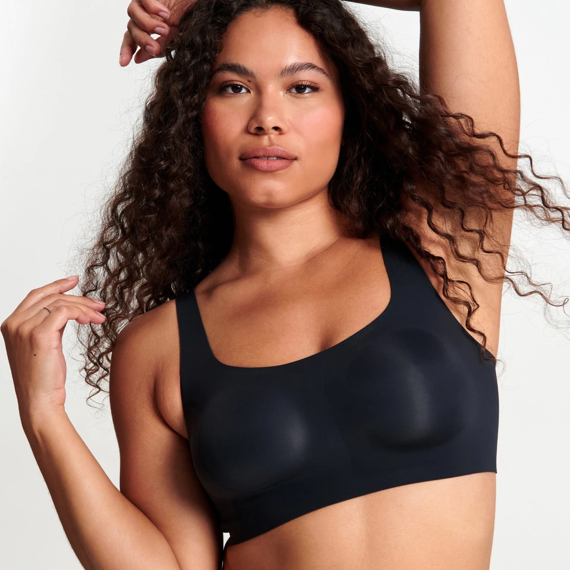 Evelyn and Bobbie Bobbie Scoop Bra