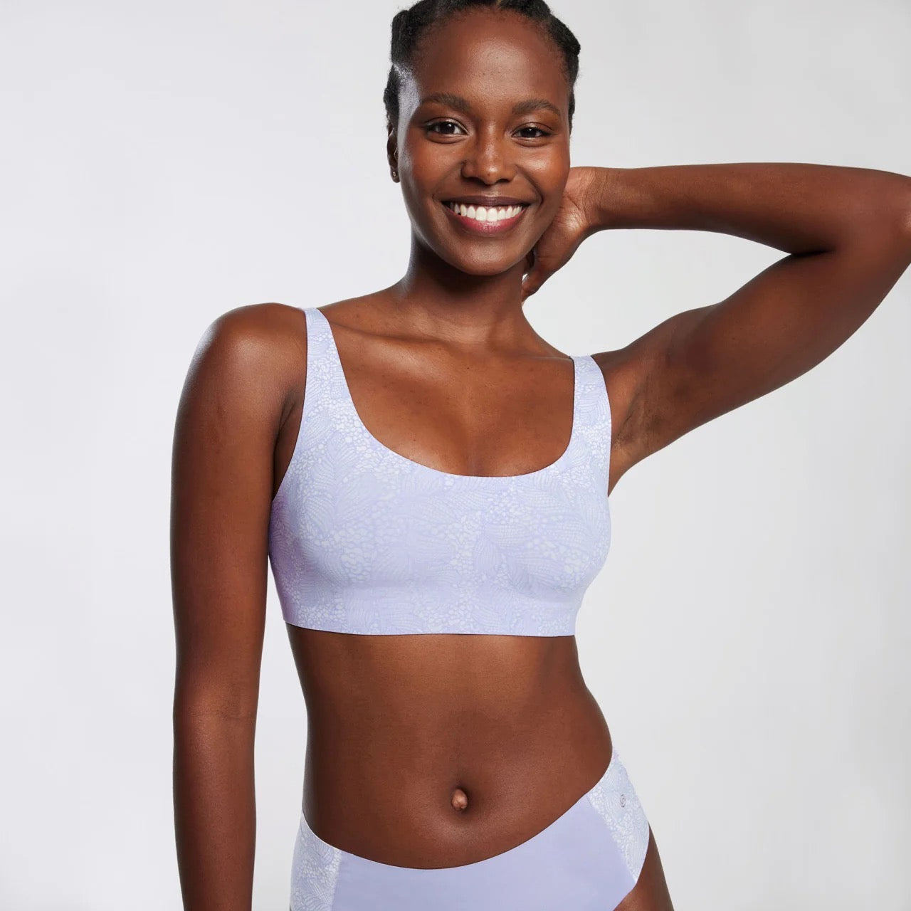 Evelyn and Bobbie Bobbie Scoop Bra