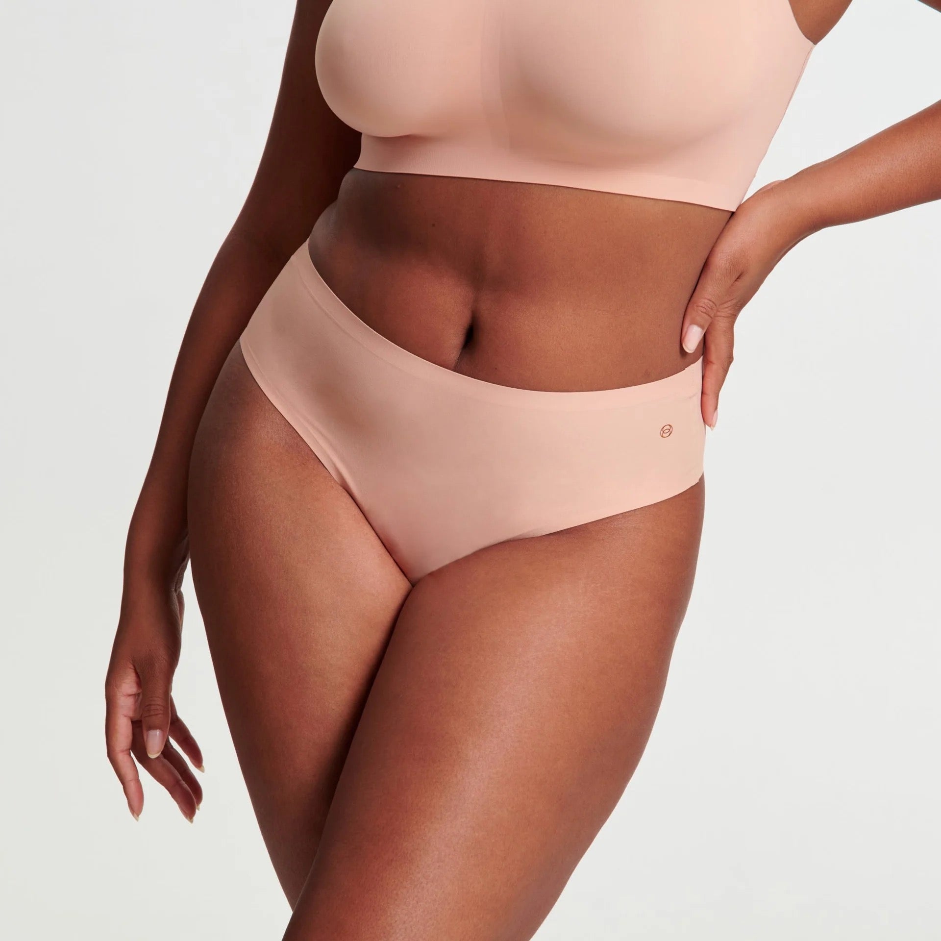 Evelyn and Bobbie High-Waisted Thong - (0-14)