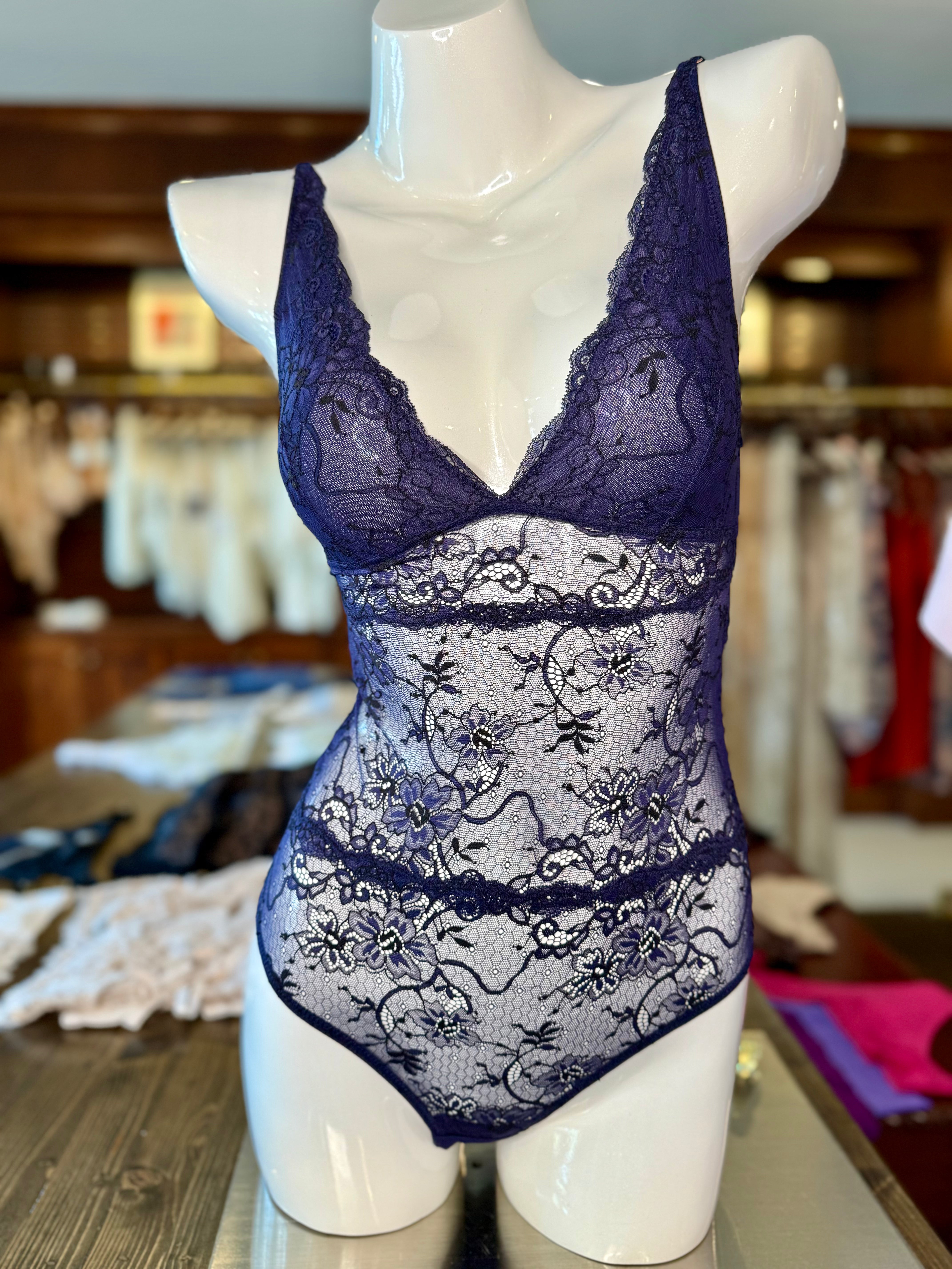 Samantha Chang All Lace Amour Bodysuit - Dark Navy