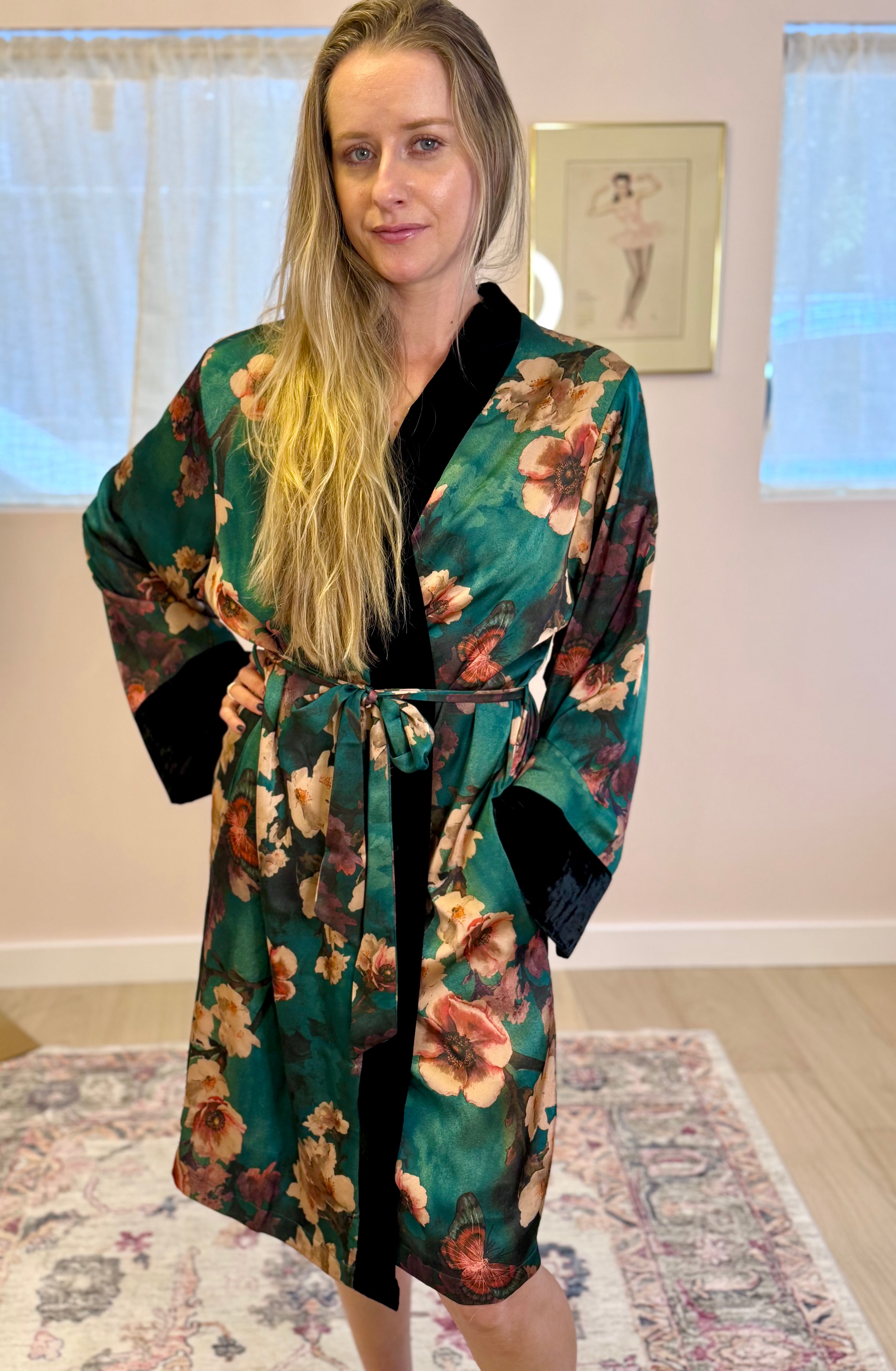 Kim+Ono Azumi Short Kimono Wrap - Green