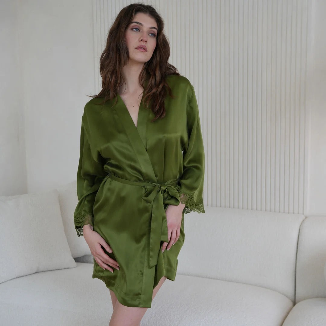 Huit Silk Robe