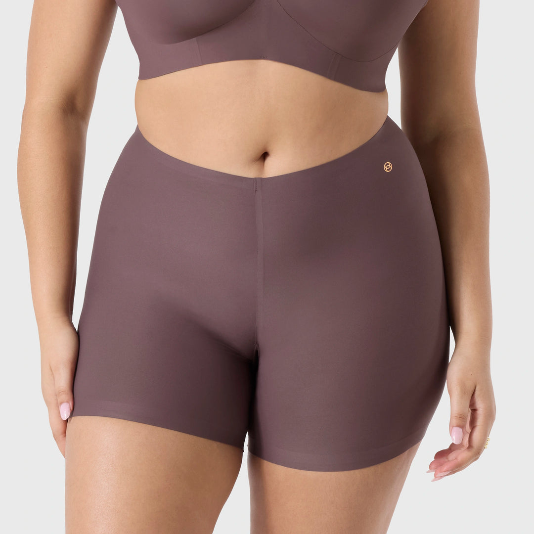 Evelyn and Bobbie Longline Girlshort (Slip short)