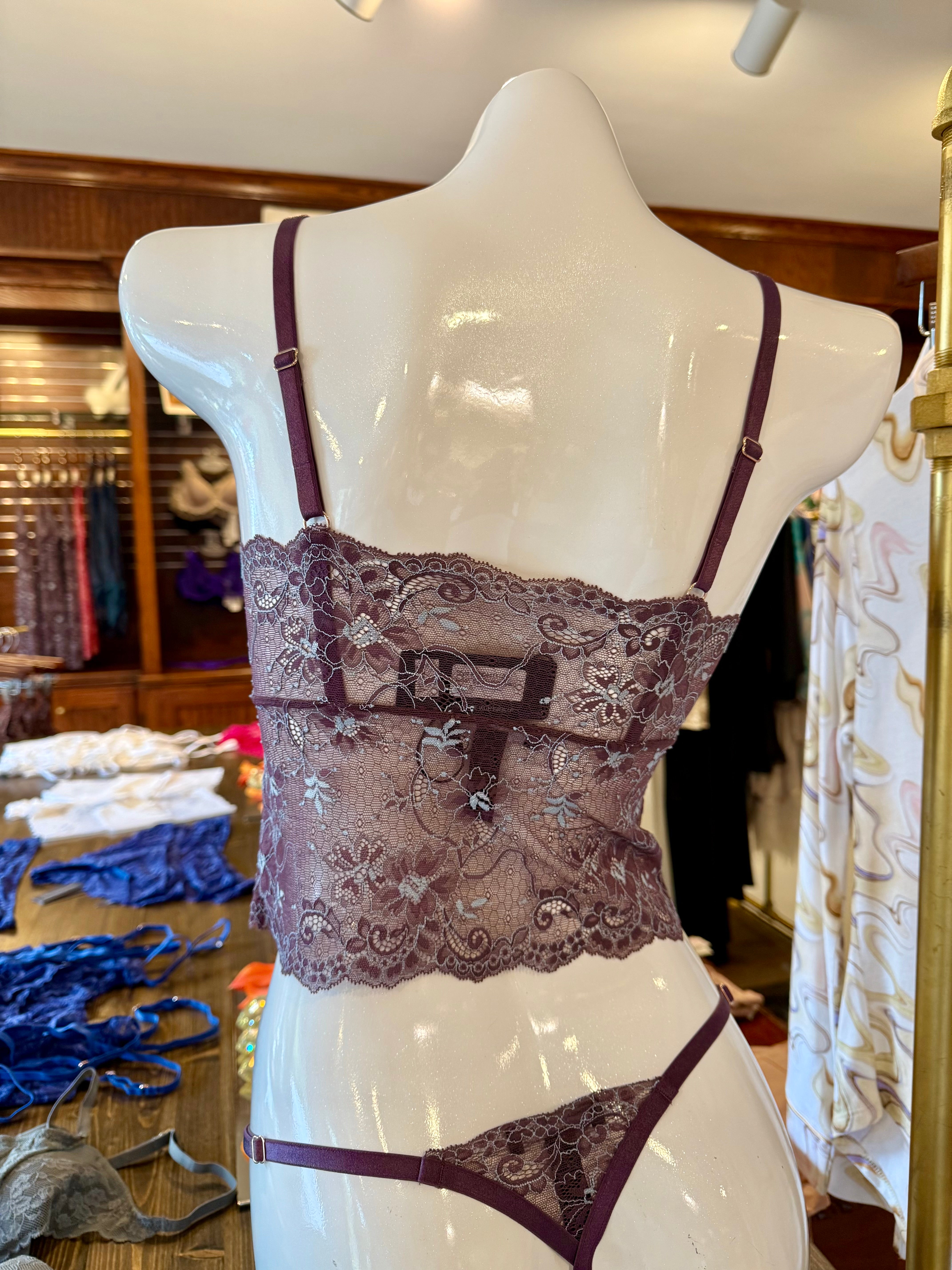 Samantha Chang All Lace Amour Cropped Cami - Eggplant/Iceberg