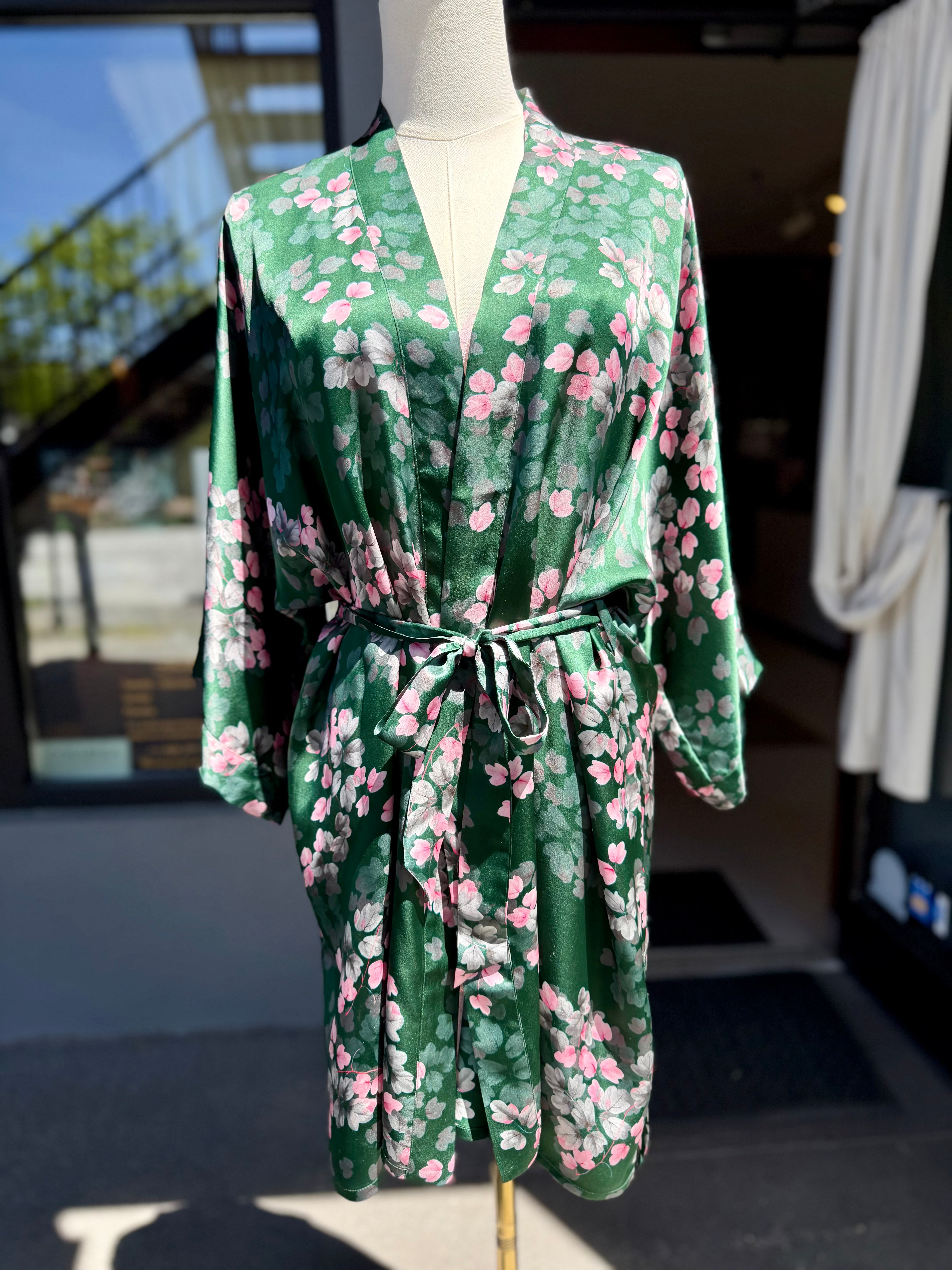 Samantha Chang Silk Kimono - Pink Splash