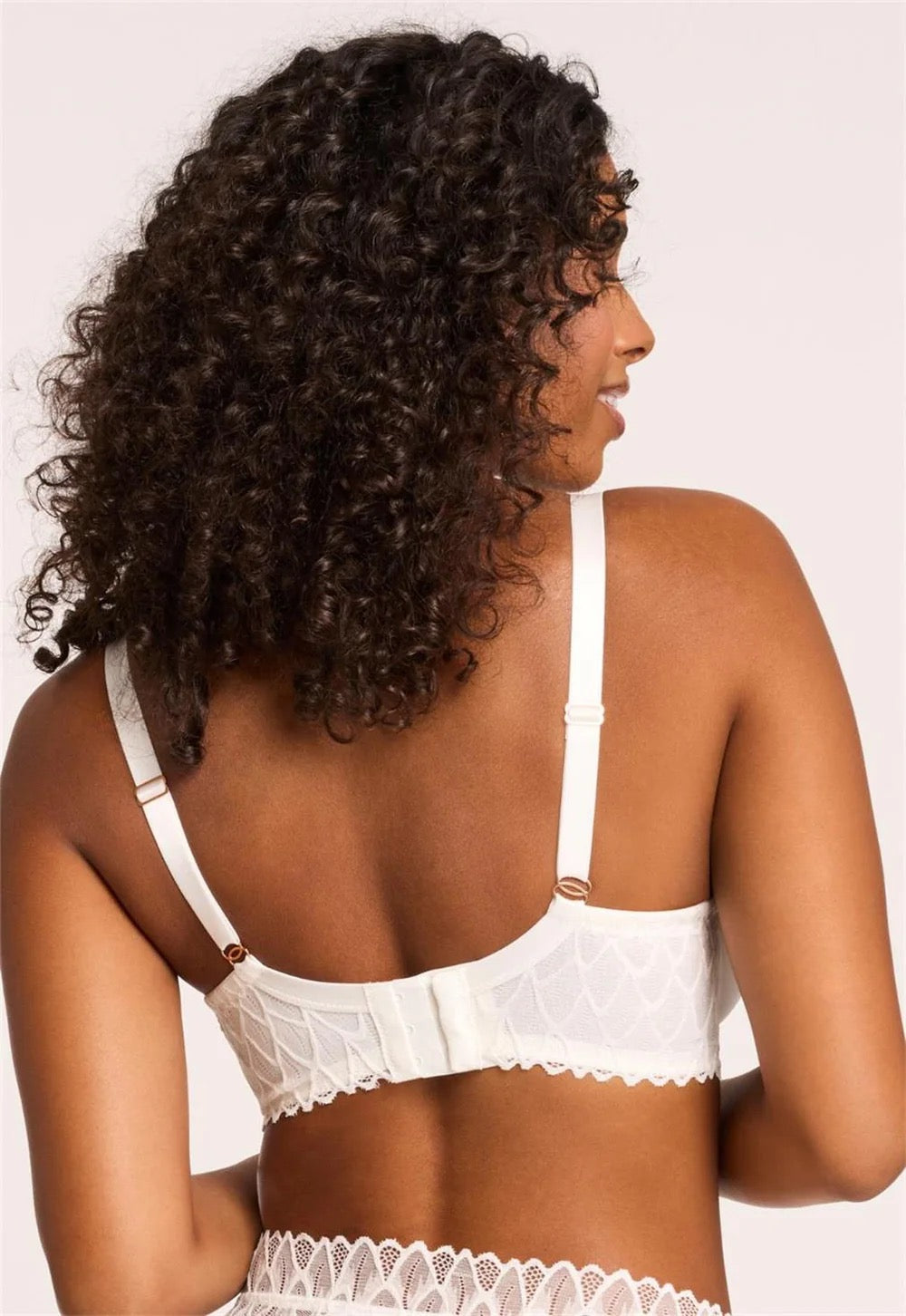 Montelle Sublime Spacer Bra - Chantilly Lace