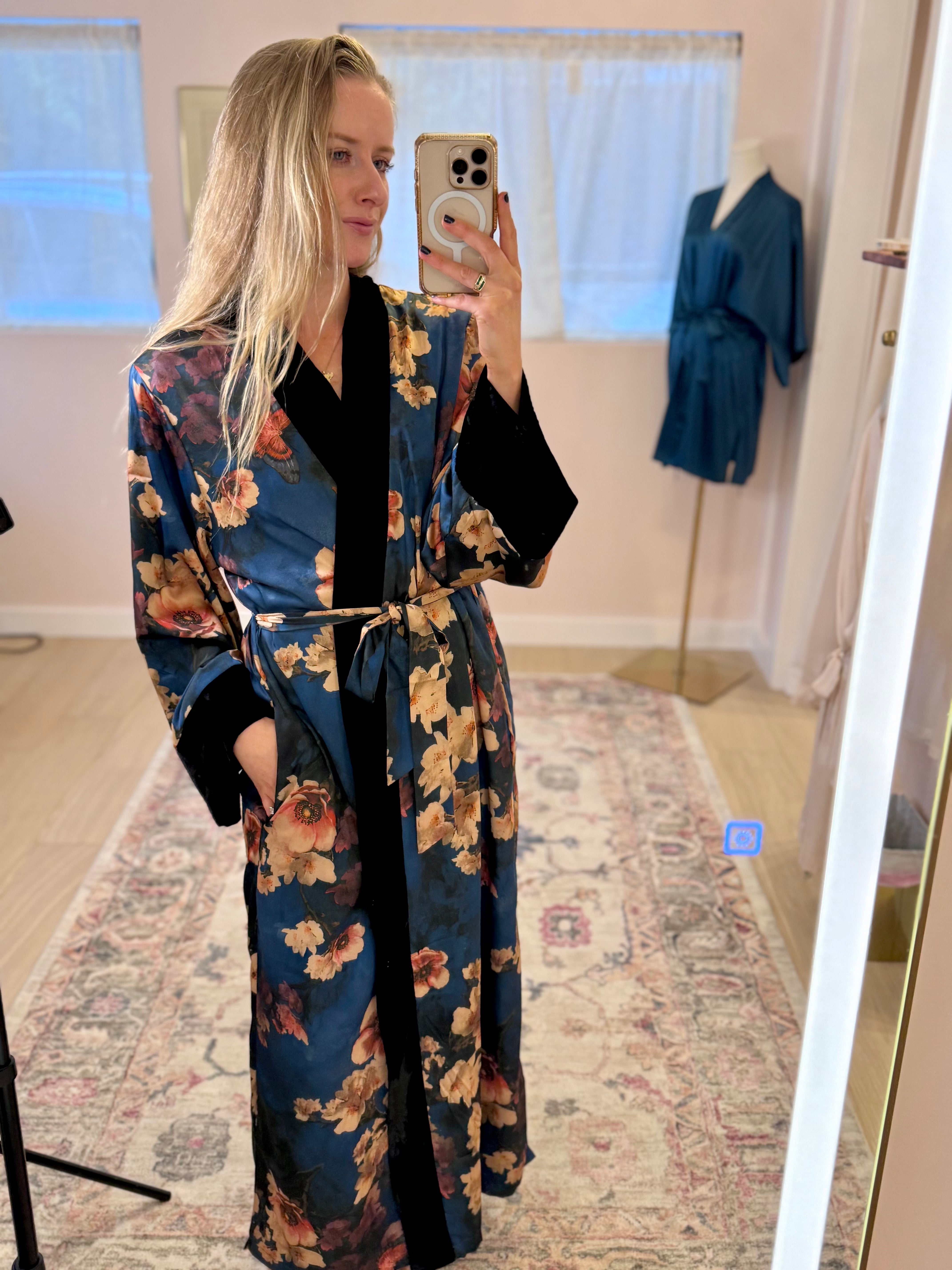 Kim+Ono Azumi Long Kimono Wrap - Navy