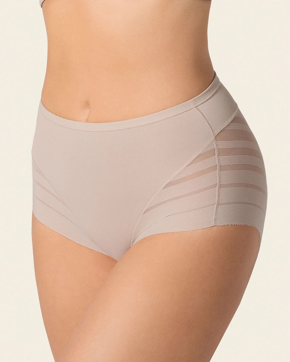 Leonisa Lace Classic Shaper Panty